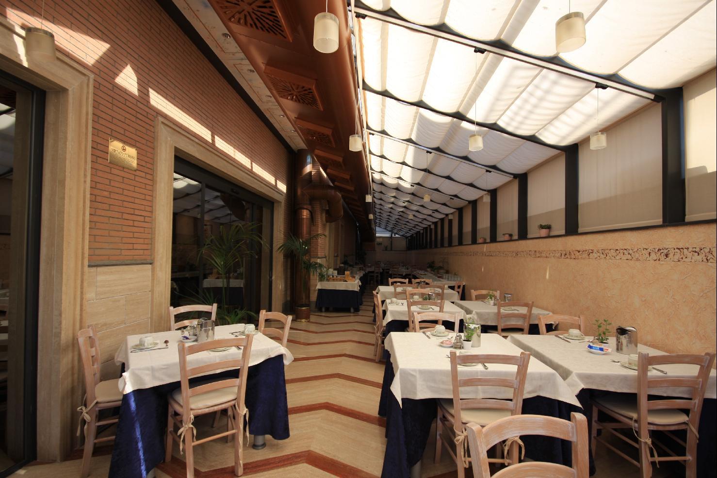 호텔 아우렐리아노 로마 레스토랑 사진